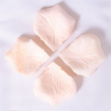 Load image into Gallery viewer, Erosebridal 5.5CM*5.5CM Rose Petals for Wedding Party 1000pcs/Pack 11 Colors