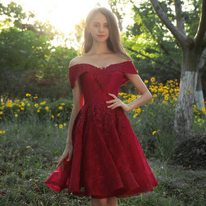 LAMYA Sexy V Neck Lace Knee Length Prom Dresses 2019 Elegant Appliques A Line Evening Party Dress Cheap vestido de noiva