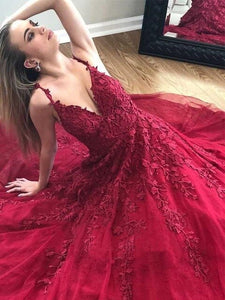 Sexy Burgundy Prom Dresses 2019 A-Line Lace Appliques Graduation Party Maxys Long Prom Gown Evening Dresses