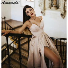 Load image into Gallery viewer, Sweetheart Champagne Long Prom Dress with High Slit Satin Floor Length Long Formal Graduation Evening Dresses 2019