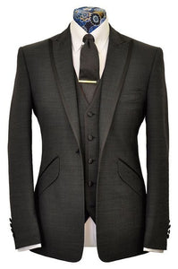 Custom Made Light Blue Two Button Street Style Men Slim Fit Suit /Notch Lapel Groomsmen Men Wedding Suits(jacket+pant+vest)