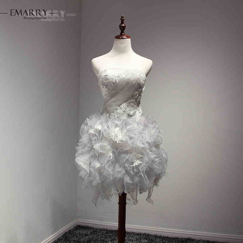 S 2020 Romantic Ball Gown White Organza Bridesmaid Dresses Sexy Strapless Off the Shoulder Ruffles Tiered Short Party Gowns