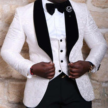 Load image into Gallery viewer, Latest Coat Pant Designs Beige Men Suit Prom Tuxedo Slim Fit 3 Piece Groom Wedding Suits For Men Custom Blazer Terno Masuclino