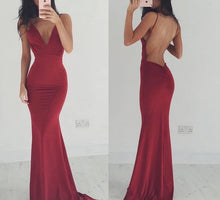 Load image into Gallery viewer, Sexy Backless Mermaid Long Prom Dresses Spaghetti Strap Deep V-Neck Abendkleider Floor-Length Solid Color Women Vestido De Festa