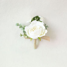 Load image into Gallery viewer, Boutonnieres Silk Roses White Pink Wedding Corsages and Boutonnieres Groom Flower Boutonnieres Marriage Prom Brooch Pins