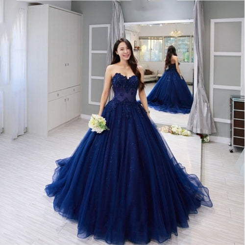Vintage blue Lace Sleeveless Ball Gown Prom Dresses 2019 Applique Beading Sweetheart Neckline Custom Made Evening Dress