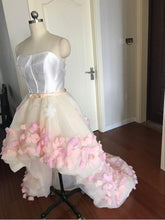 Load image into Gallery viewer, 2020 Flowers Prom Dresses Short Front Long Back Evening Gown Gray Organza Fashion Party Formal Gown for Graduation