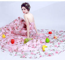 Load image into Gallery viewer, Walk Beside You Pink Flowers Prom Dresses 2019 Long Strapless Sweetheart vestido de formatura longo Evening Gown Party Halloween