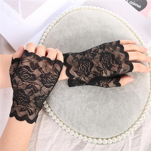 New Elegant Style Sun Protection Accessories Lace Hollow-Out Gloves Delicate Lace Jacquard Pattern Lace Gloves Wedding Gloves