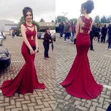 Load image into Gallery viewer, Red 2019 Prom Dresses Mermaid Appliques Lace Elegant Plus Size Party Women Long Prom Gown Evening Dresses Robe De Soiree